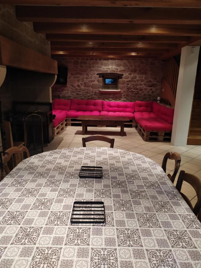 La Grange De Salvaneix Gite Pour 15 Personnes 7 Chambres Avec 6 Sdb-6Wc Sarran Екстериор снимка