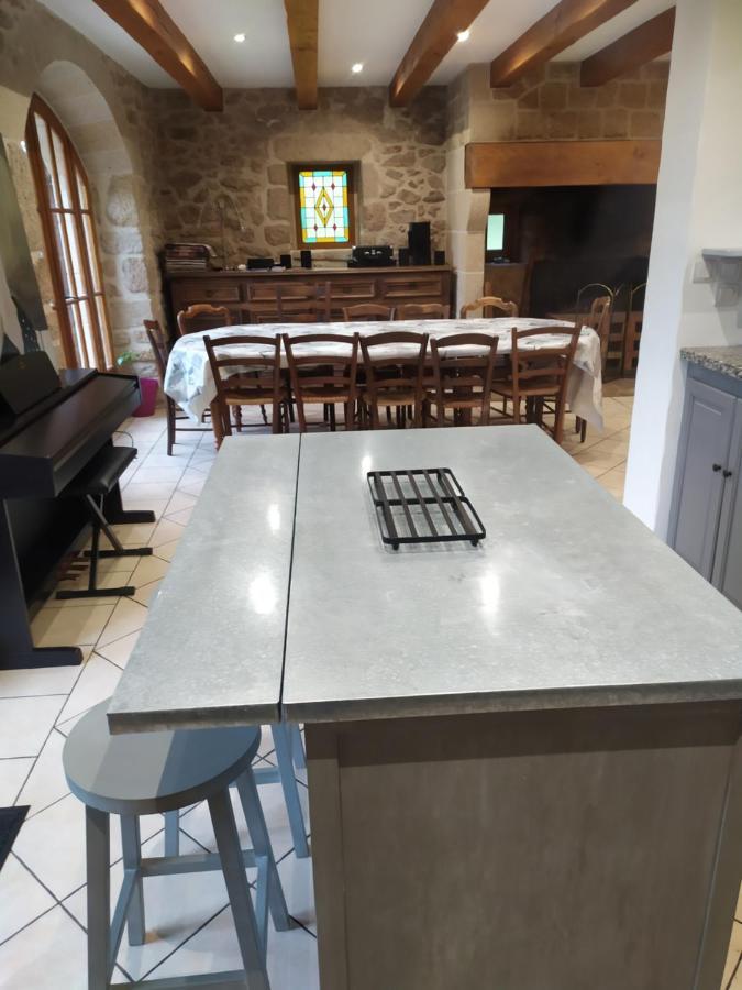 La Grange De Salvaneix Gite Pour 15 Personnes 7 Chambres Avec 6 Sdb-6Wc Sarran Екстериор снимка